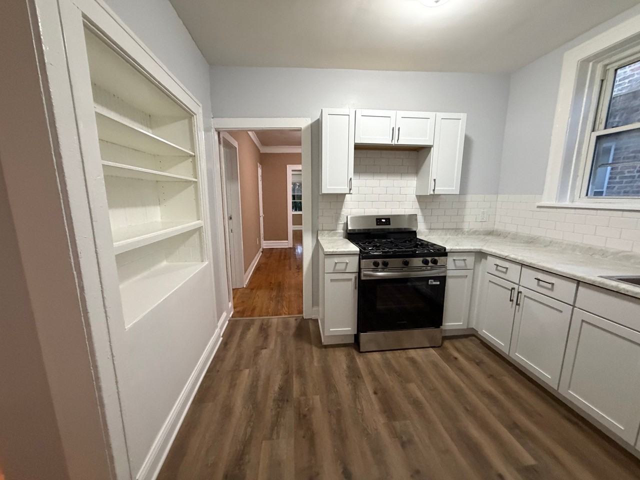 2843 W Berteau Ave #3 - Photo 6 of 11