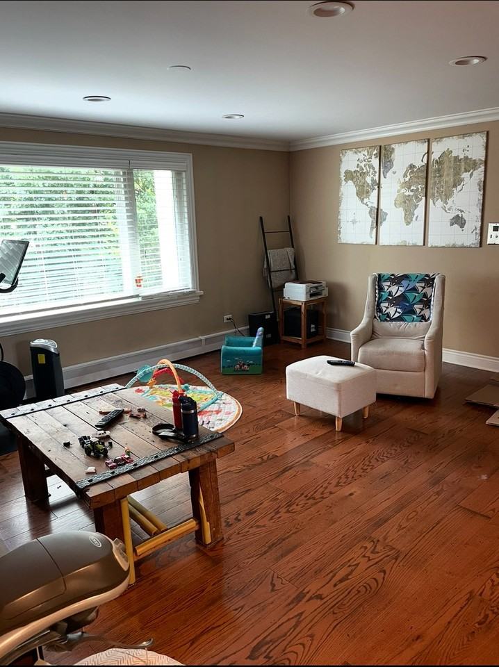 8285 Archer Ave #4 - Photo 3 of 4