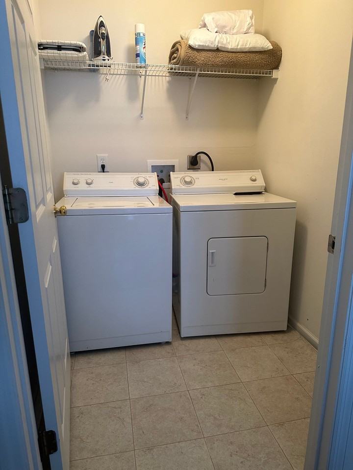 7319 Suncatcher Dr - Photo 5 of 14