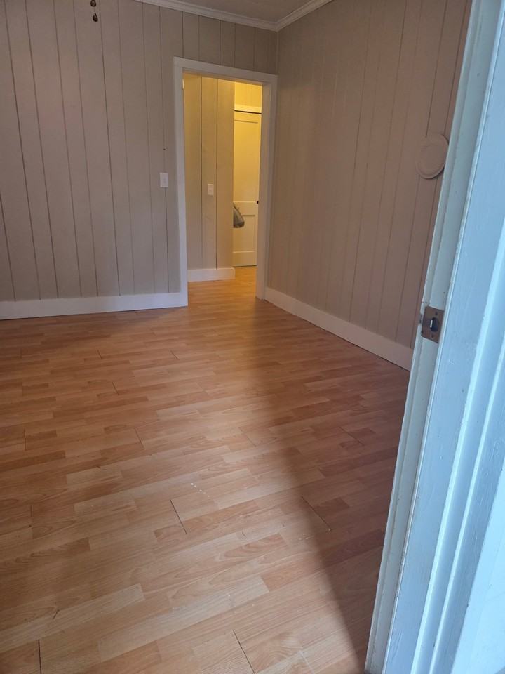 3381 Greenville Hwy - Photo 4 of 12