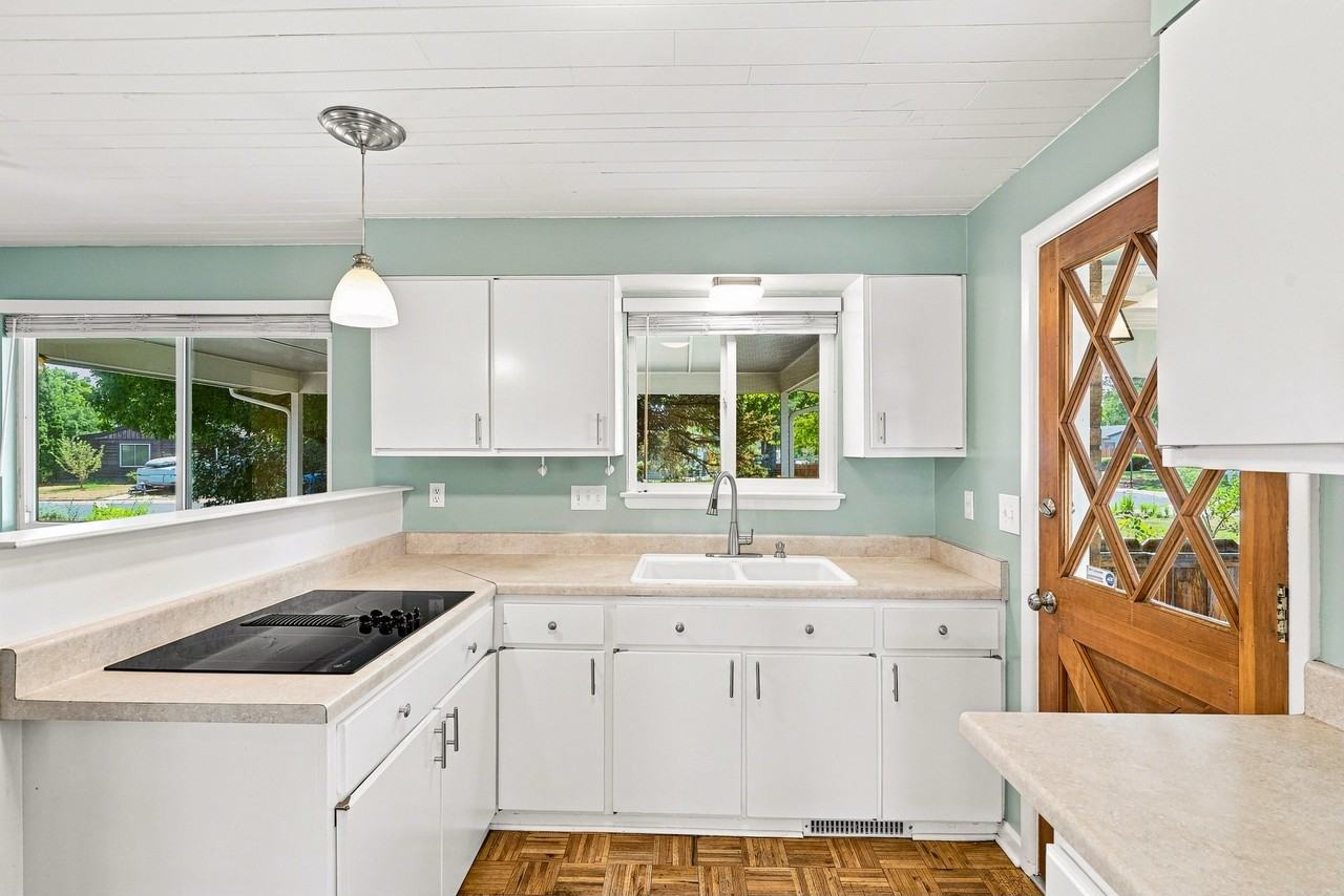 6685 W 25th Ln - Photo 6 of 20