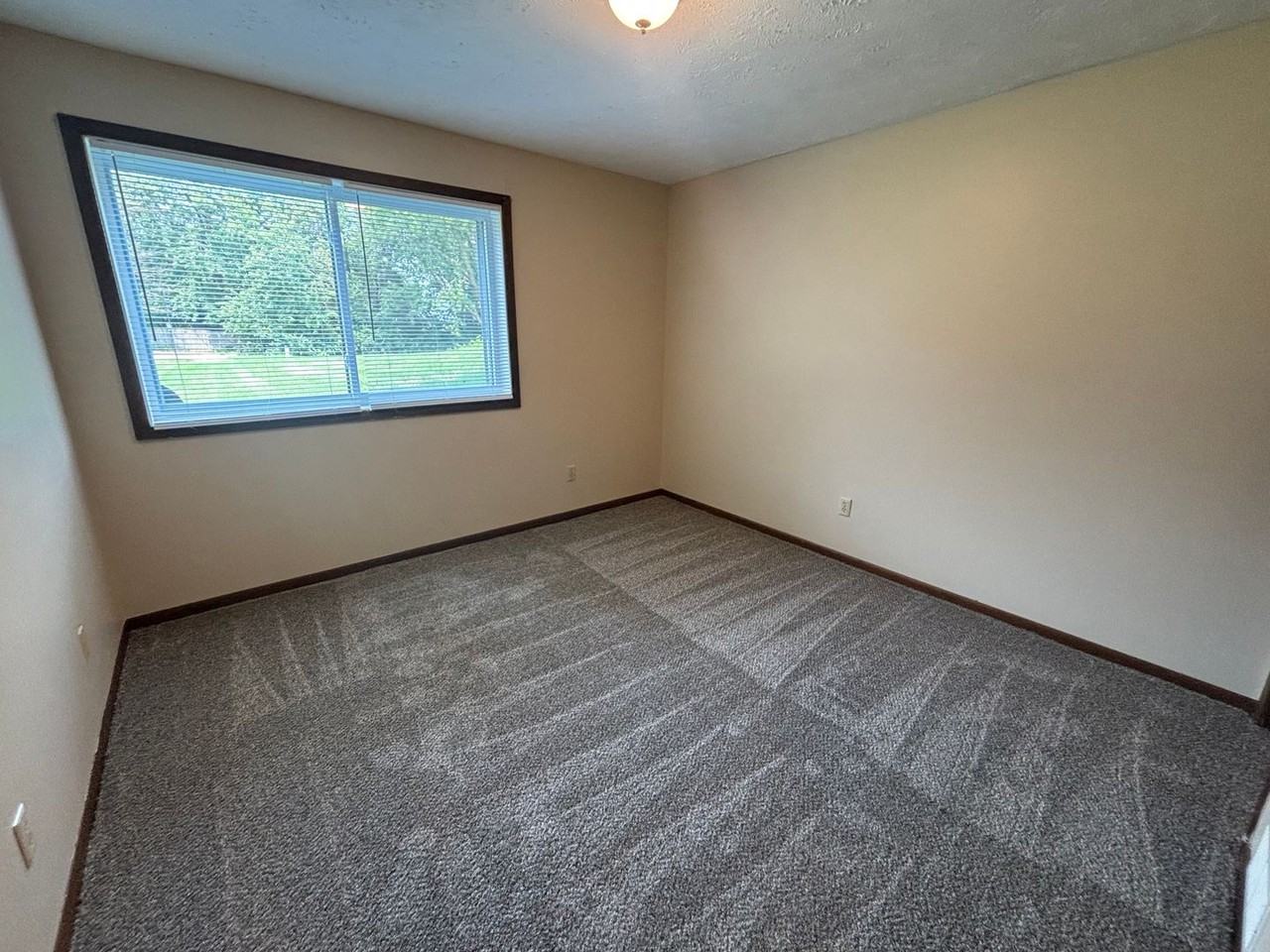 Executive Apartment - Photo 5 of 8