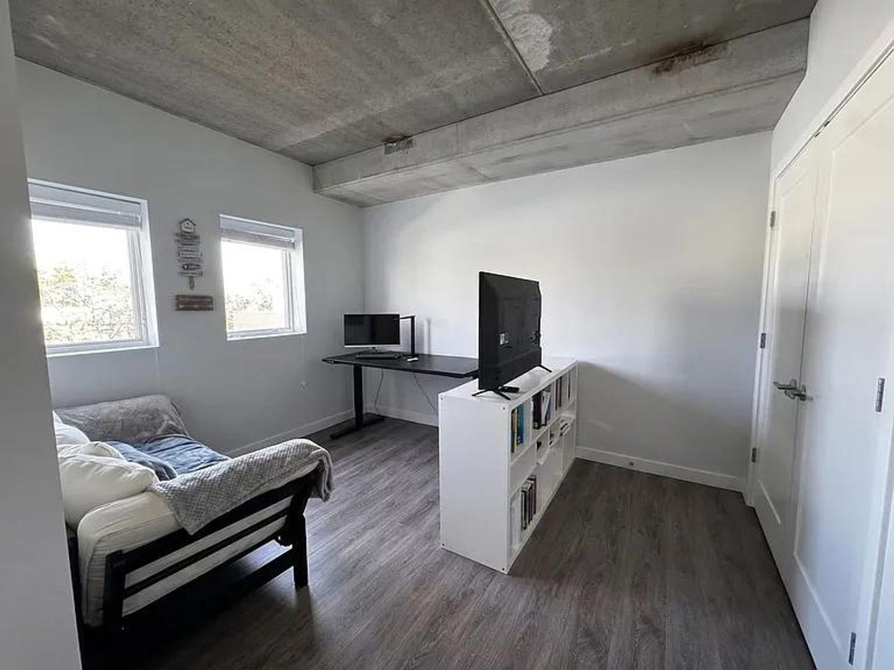 6954 Sheridan - Photo 5 of 18