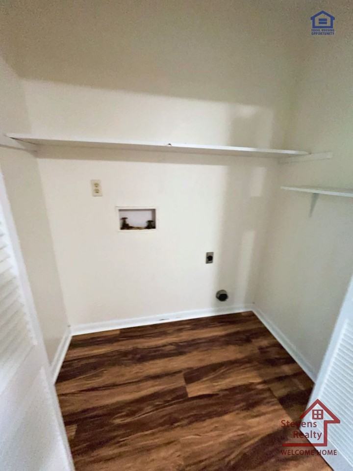 101 Bybee Dr #D2 - Photo 5 of 11