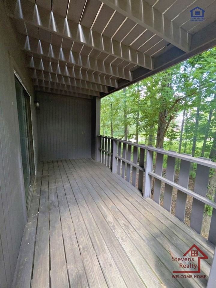101 Bybee Dr #D2 - Photo 6 of 11
