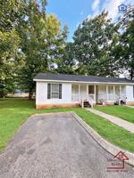 featured image of 65 Bybee Woods Dr #1