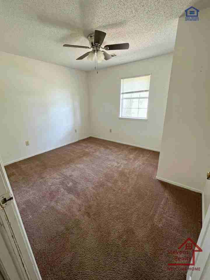 65 Bybee Woods Dr #1 - Photo 5 of 9