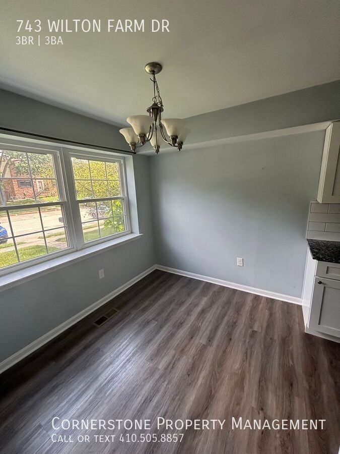 743 Wilton Farm Dr - Photo 3 of 14