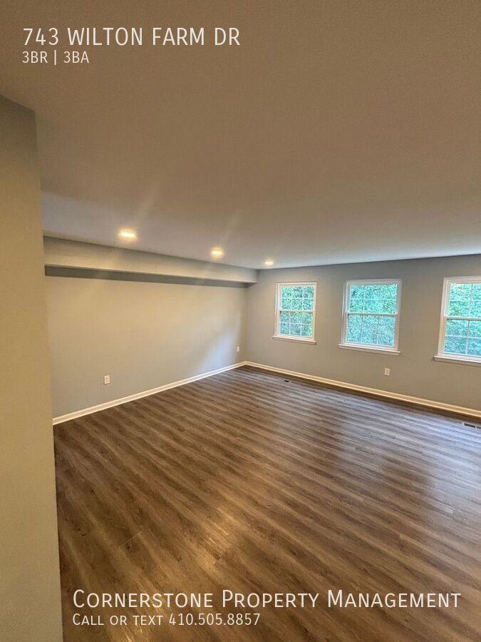 743 Wilton Farm Dr - Photo 4 of 14
