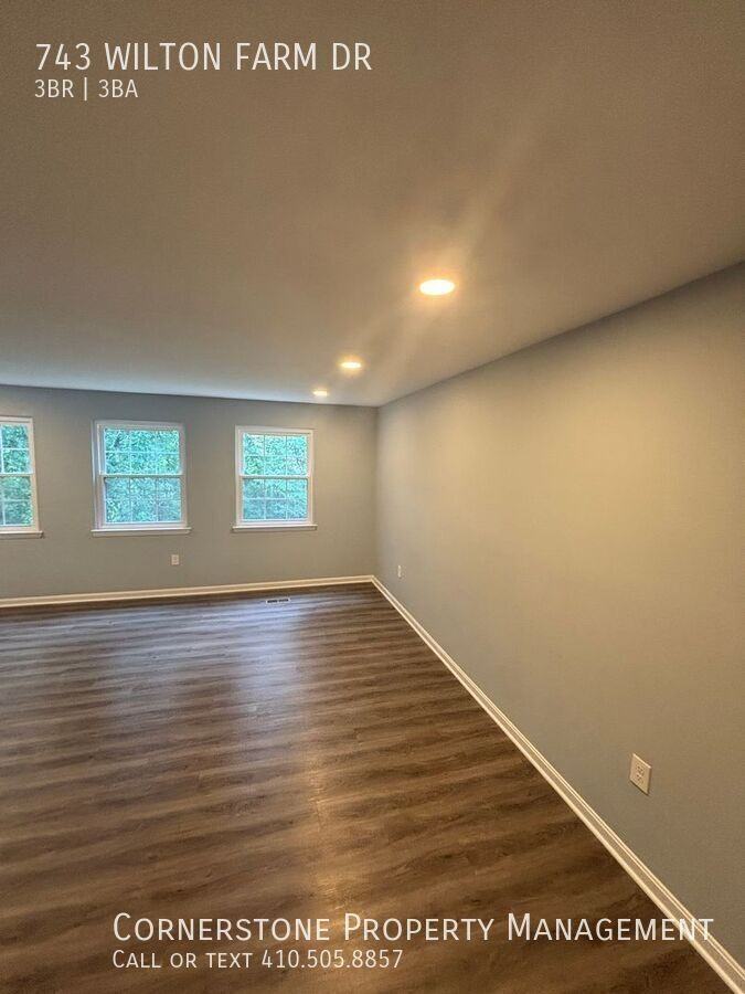 743 Wilton Farm Dr - Photo 5 of 14