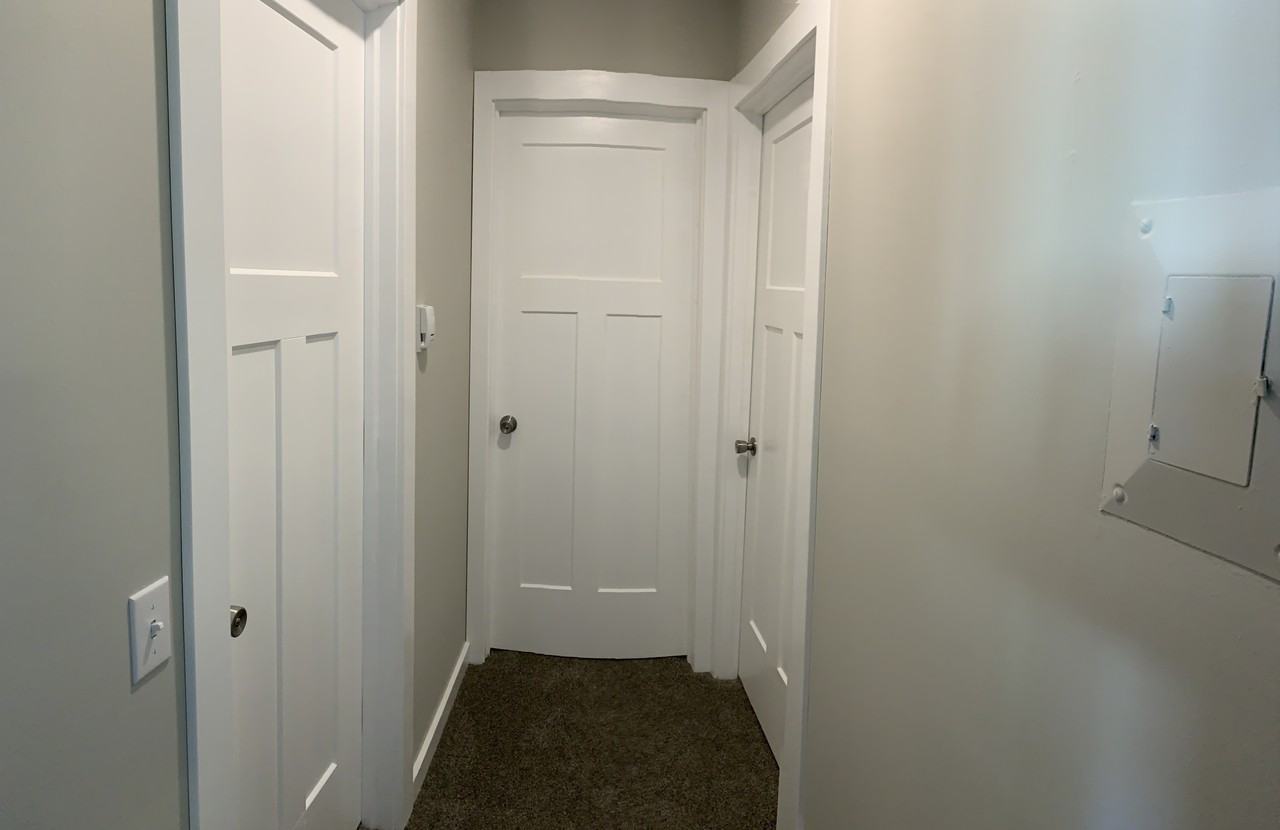 609 Market St S #8 - Photo 6 of 11