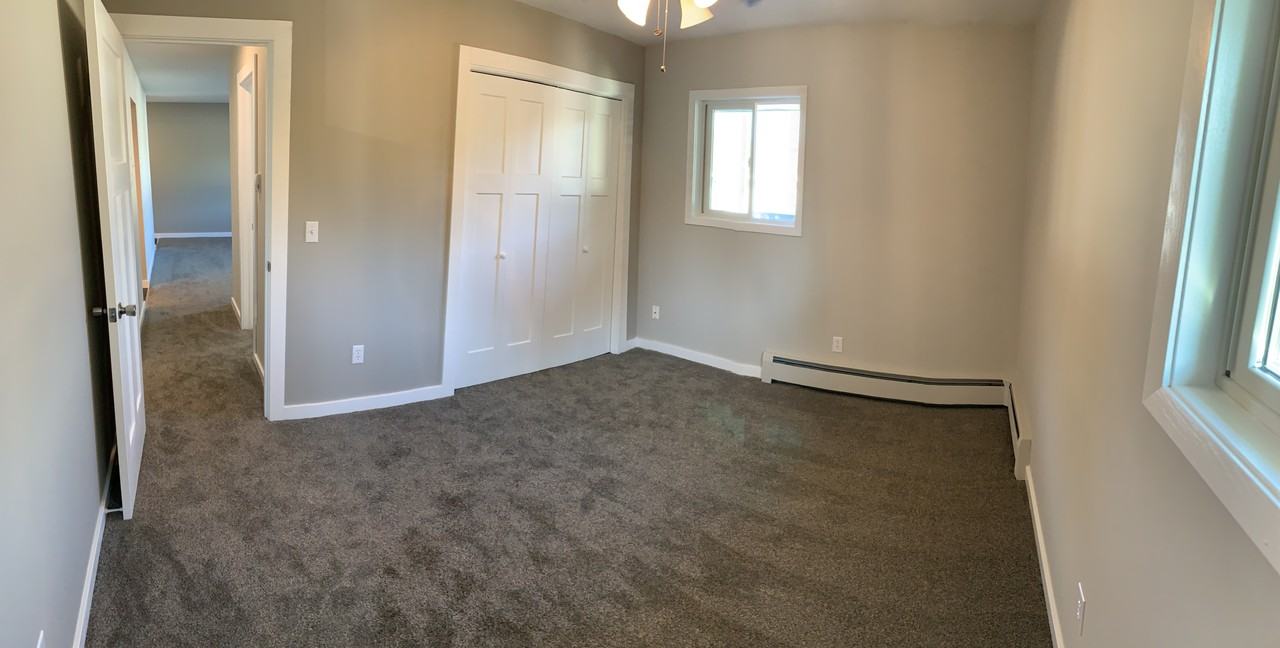 609 Market St S #8 - Photo 7 of 11