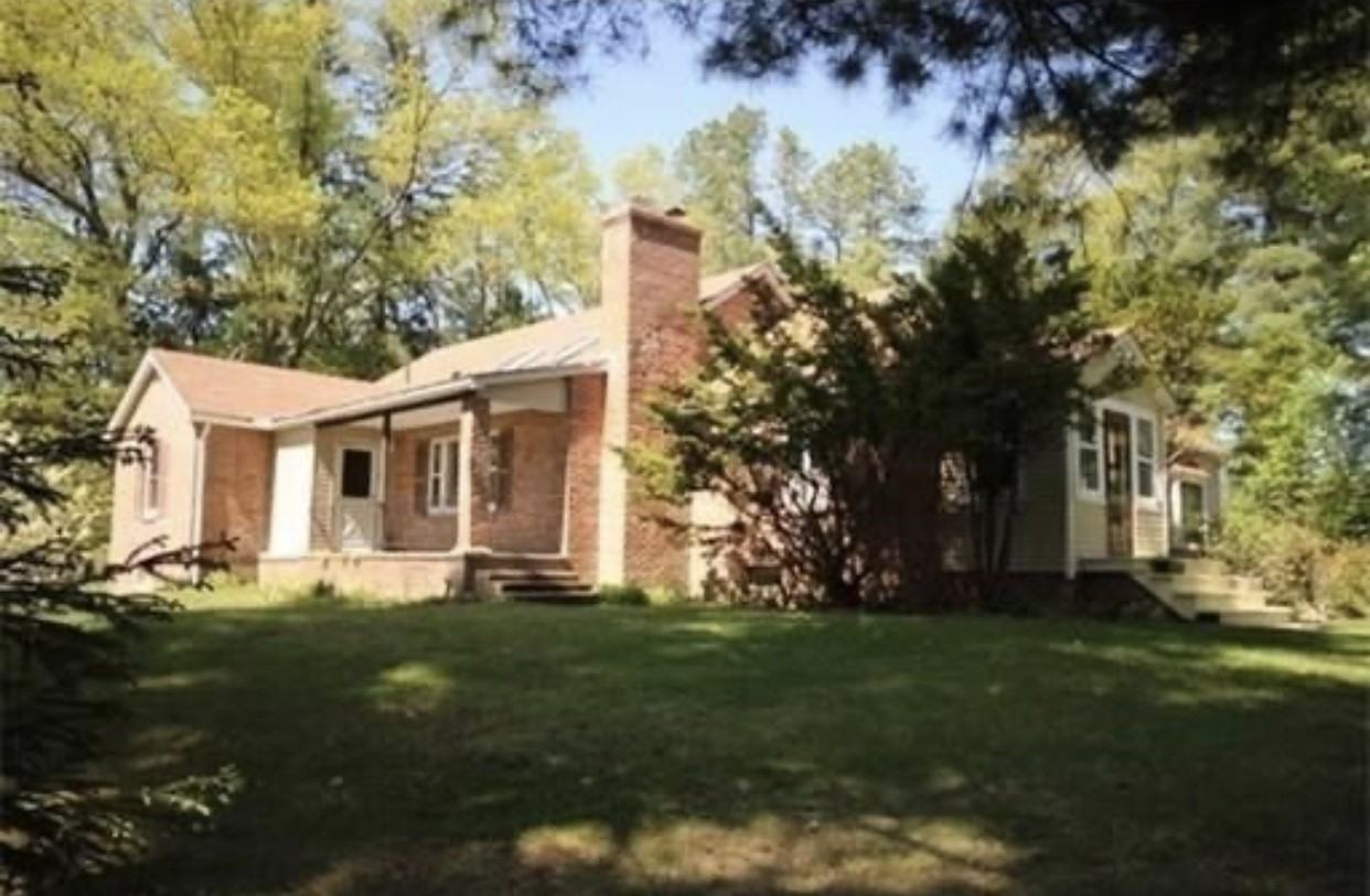 109 Strong St #NA - Photo 5 of 9