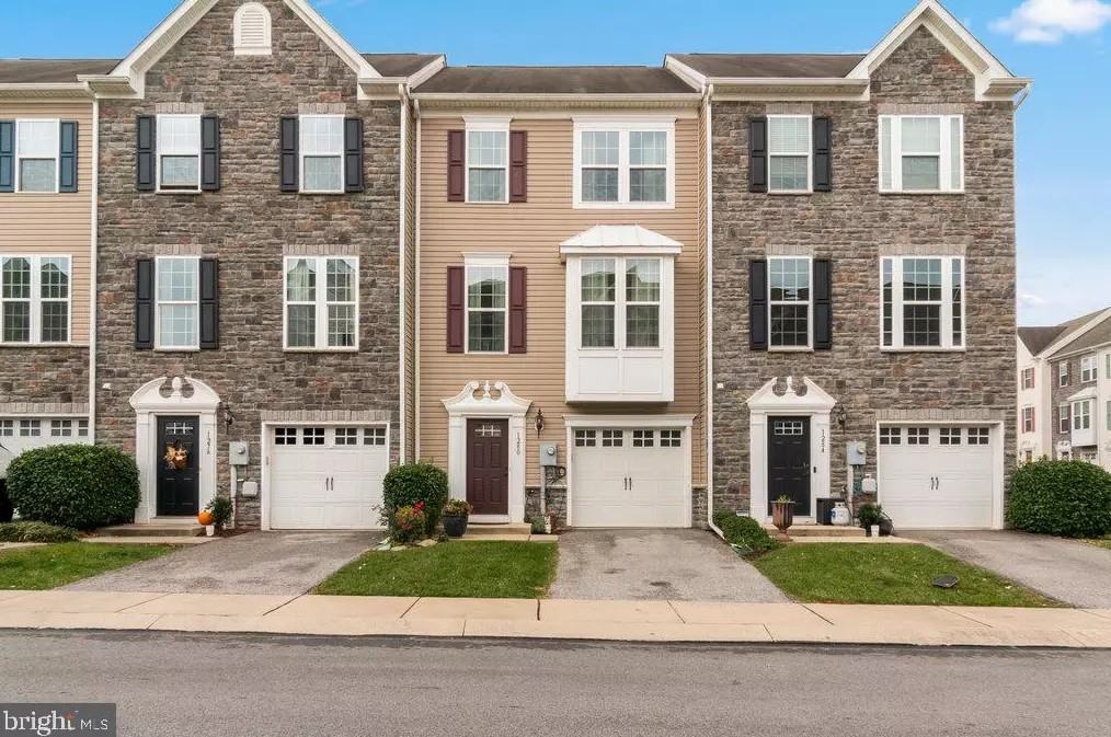 1280 Rannoch Ln #1280 - Photo 2 of 50