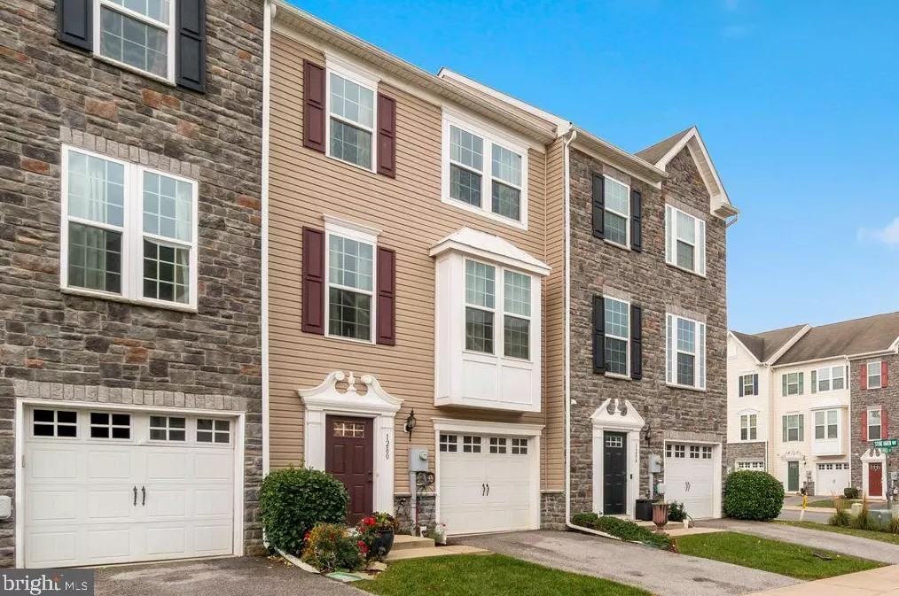 1280 Rannoch Ln #1280 - Photo 3 of 50