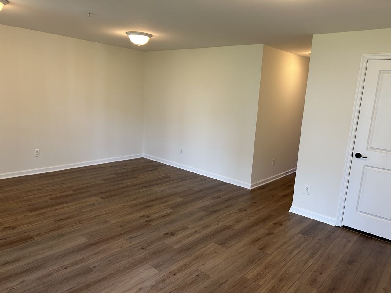 1280 Rannoch Ln #1280 - Photo 7 of 50