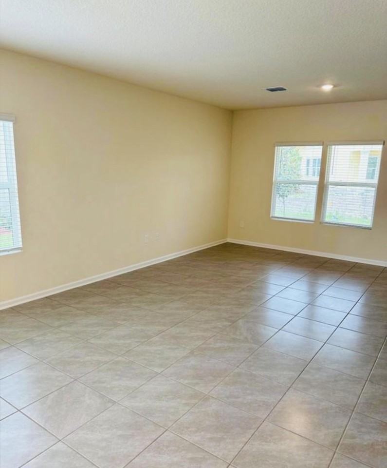 586 Coastline Way #586 - Photo 4 of 23