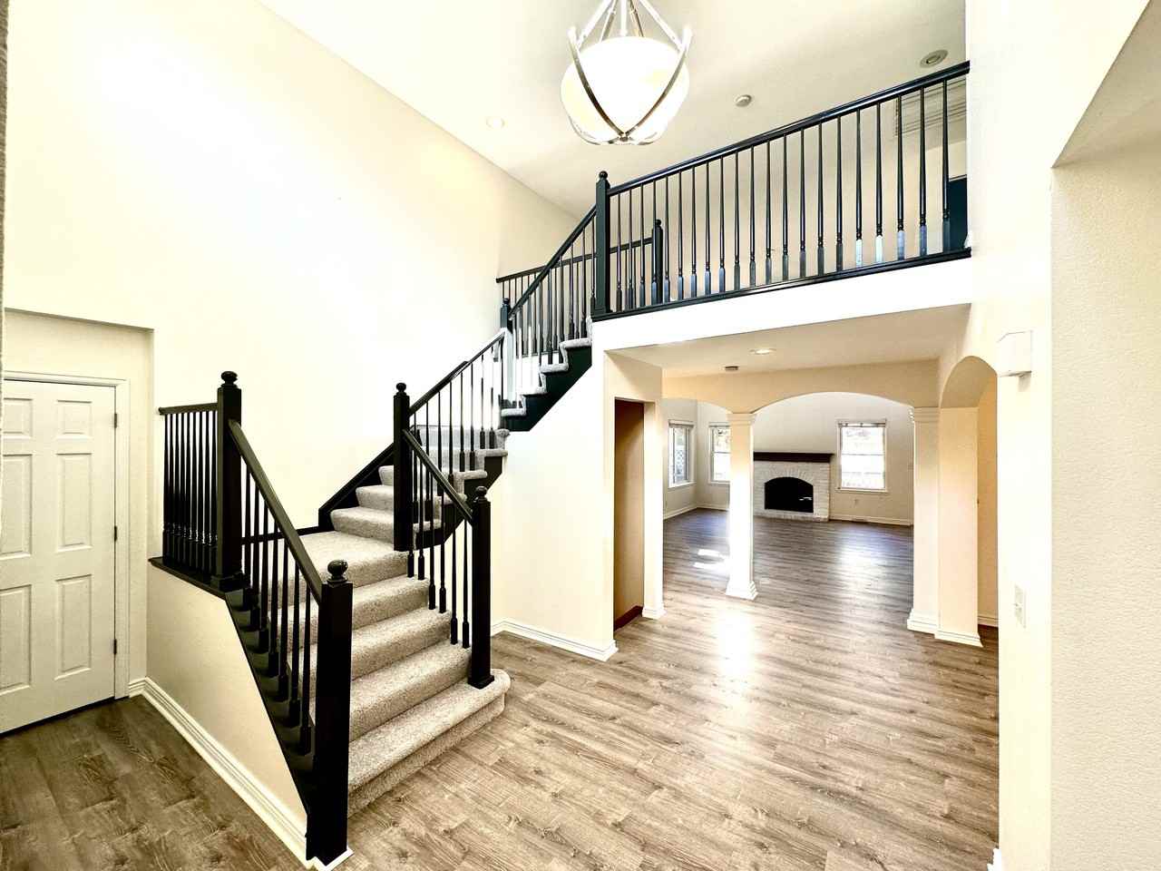 9882 Spring Hill Pl #NA - Photo 3 of 27