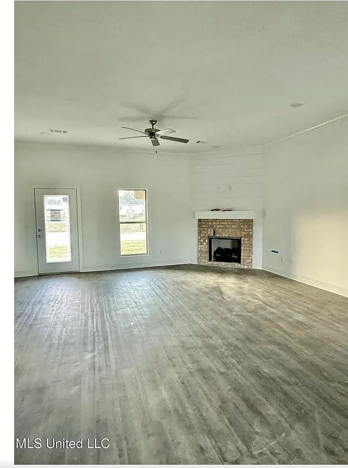 405 Baleigh Way #NA - Photo 3 of 9