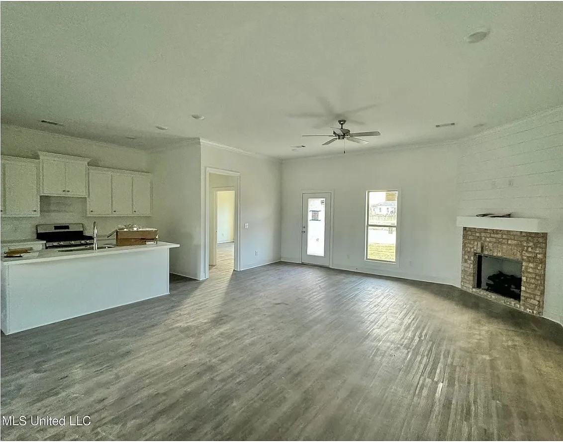 405 Baleigh Way #NA - Photo 7 of 9