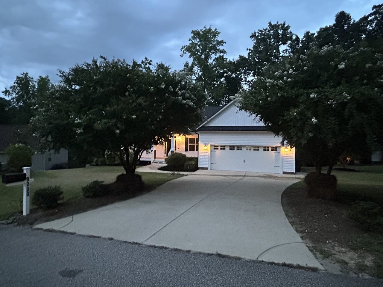 9233 Carley Cir #NA - Photo 7 of 29