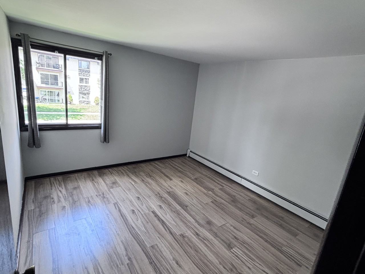 10323 Mayfield Ave #2D - Photo 3 of 8