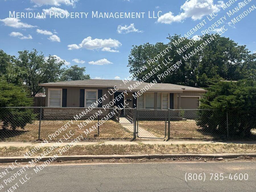 1917 37th St - Photo 2 of 15