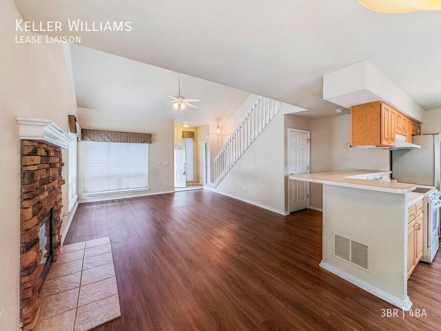 701 Westwood Trce - Photo 6 of 19