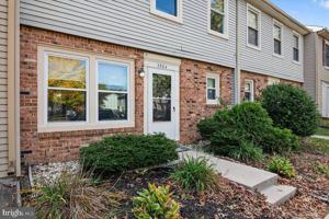 featured image of 3904 Elberta Ln