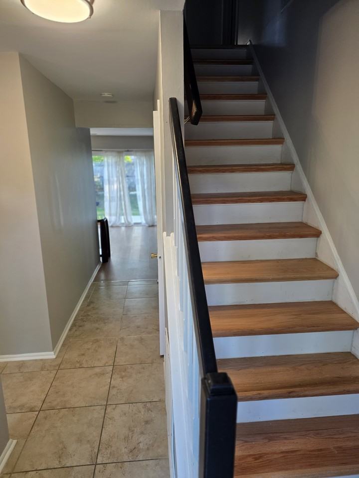 3904 Elberta Ln - Photo 6 of 14