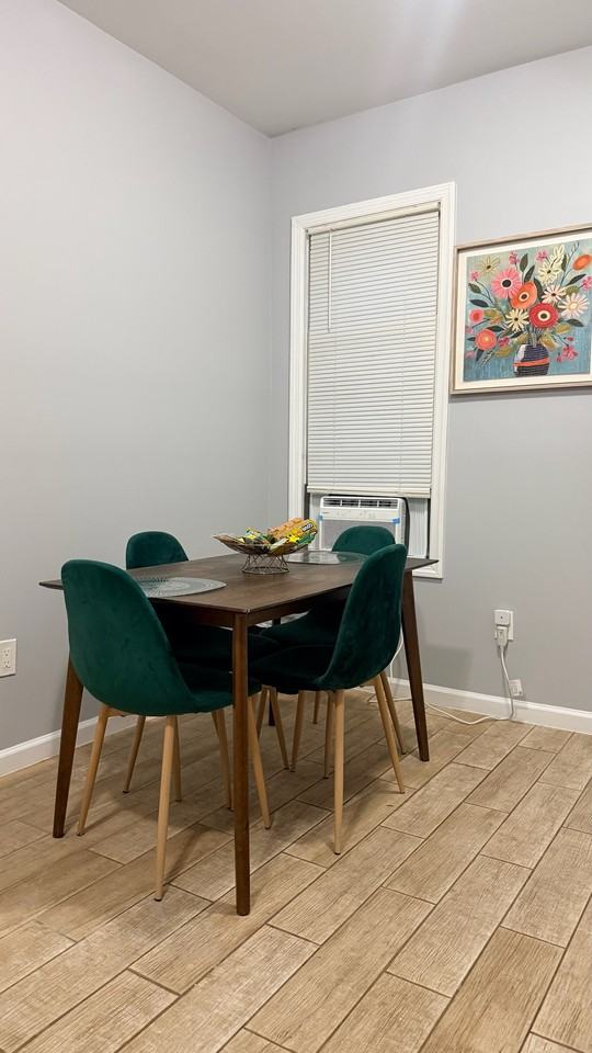 196 S 8th St #2R - Photo 2 of 6