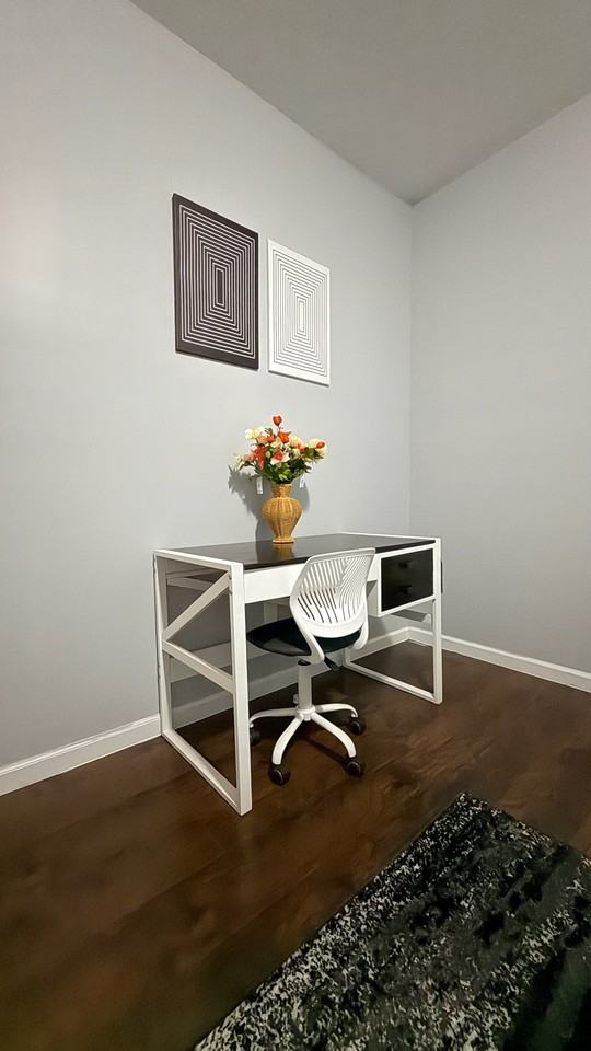 196 S 8th St #2R - Photo 5 of 6