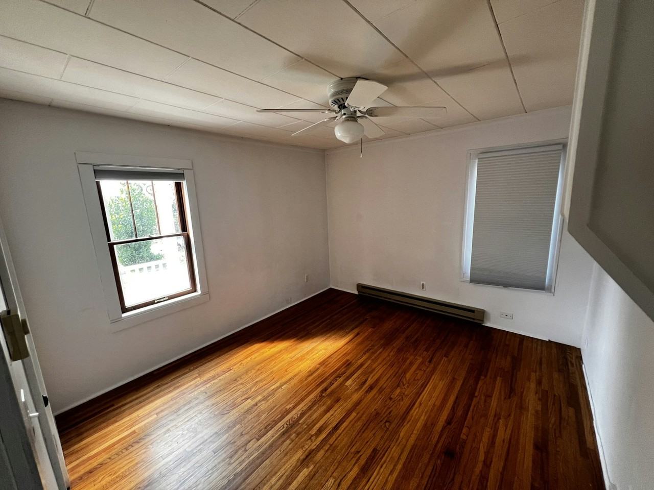 1613 Hillcrest Drive - Photo 6 of 9