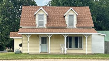 featured image of 477 W Tulsa St
