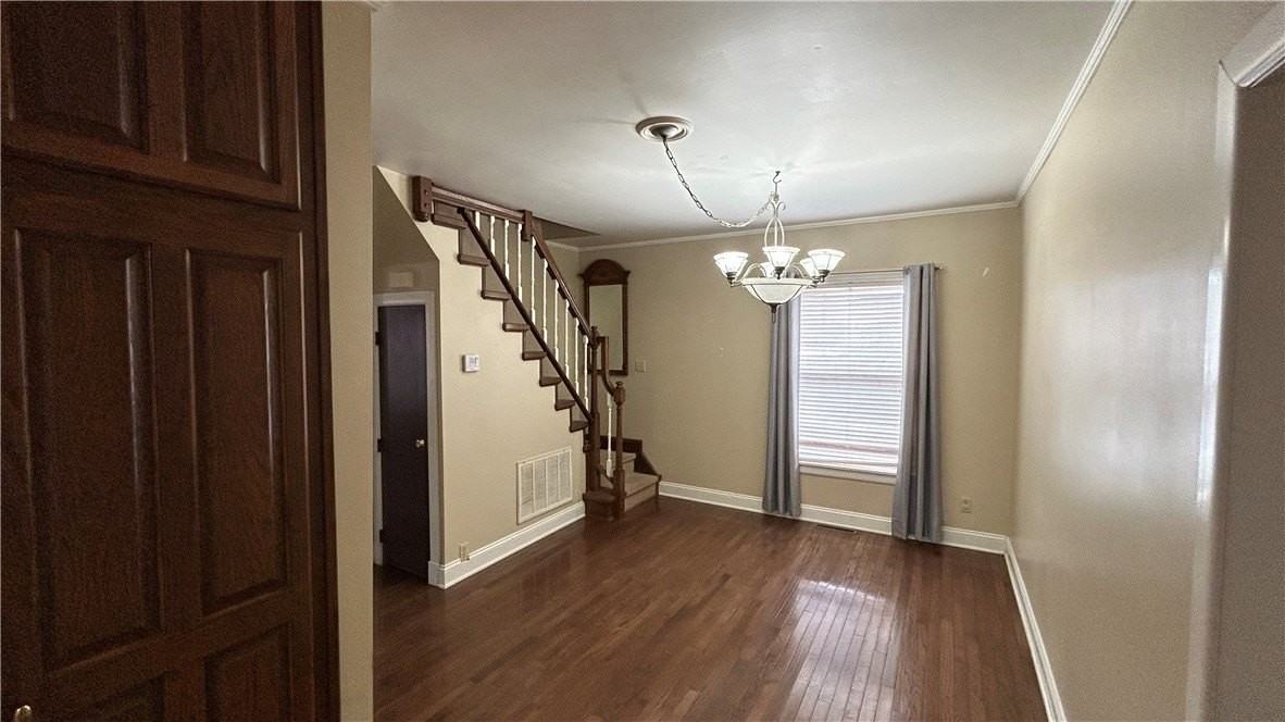 477 W Tulsa St - Photo 6 of 15