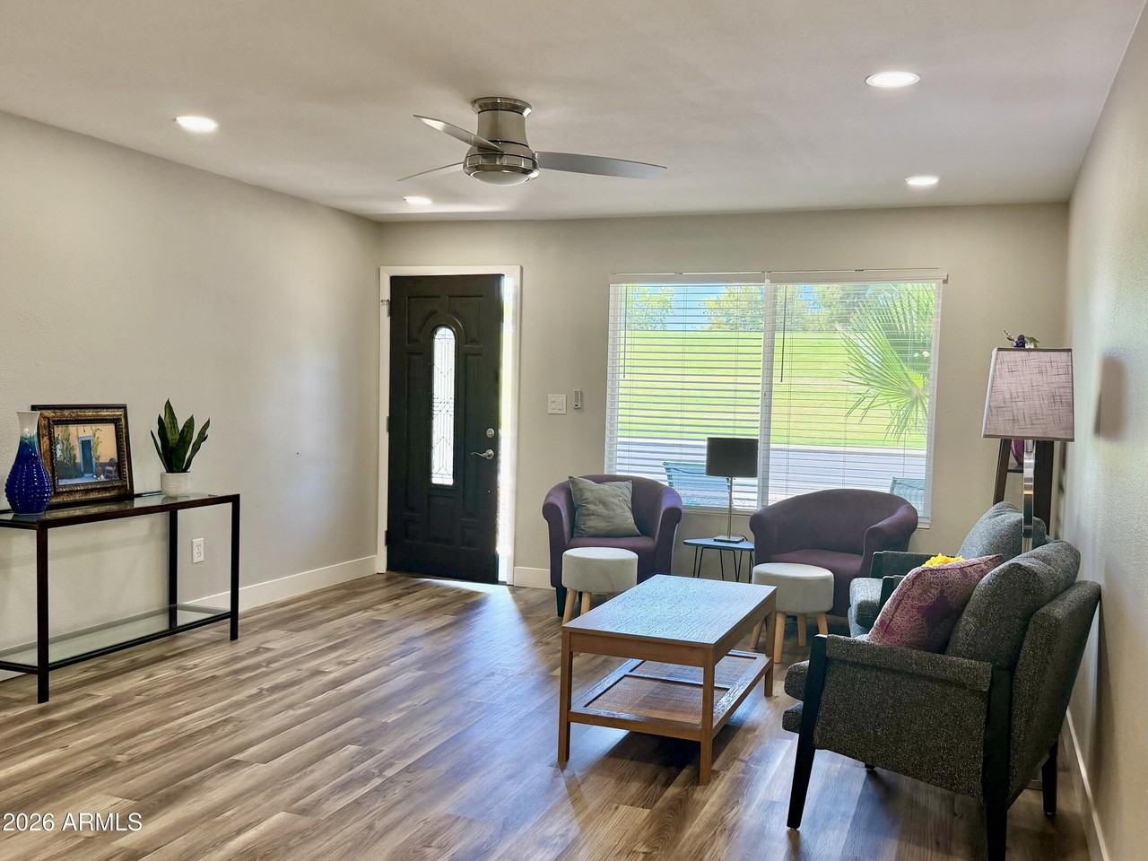 5509 S Mill Ave - Photo 3 of 19