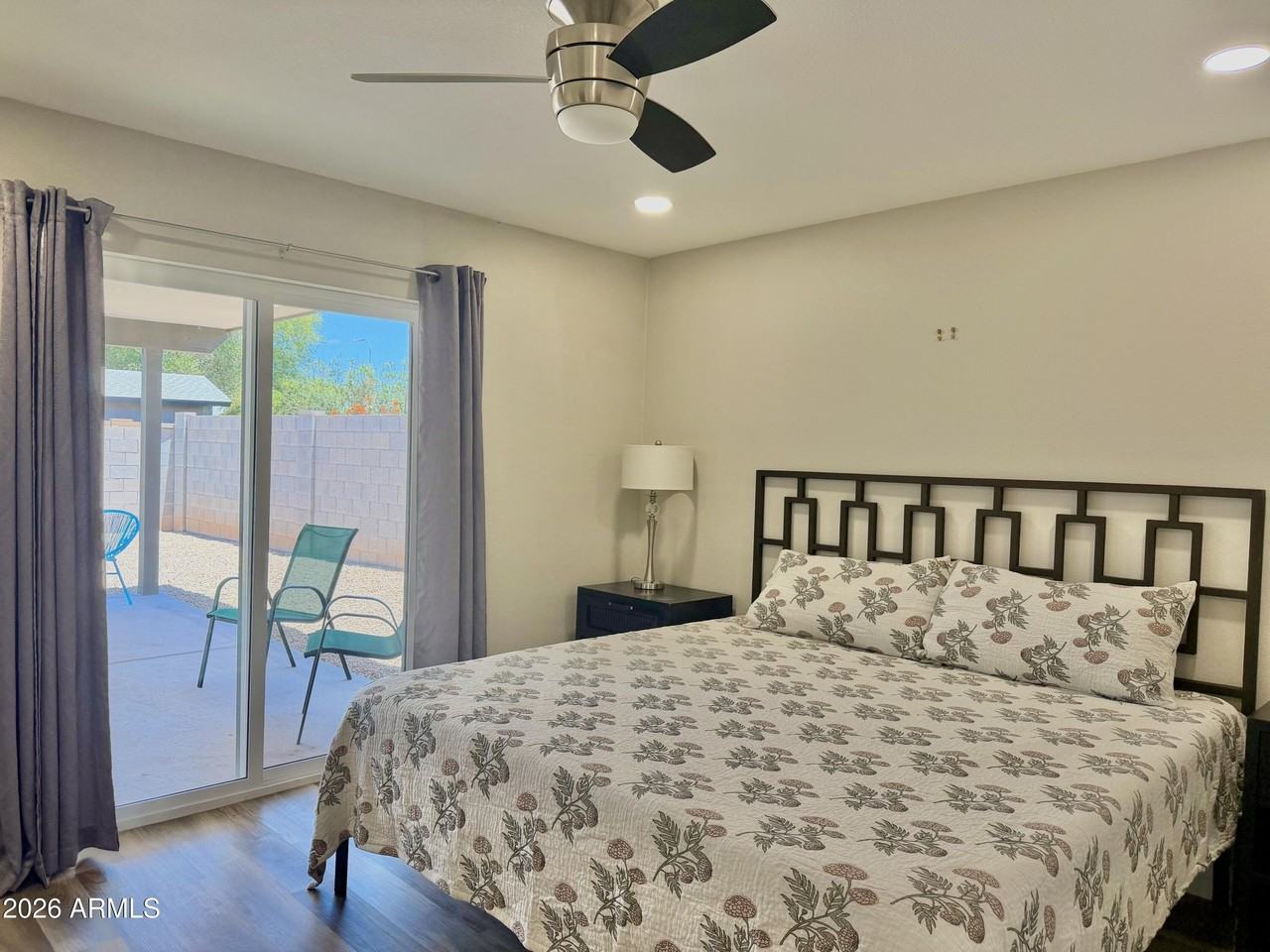 5509 S Mill Ave - Photo 4 of 19