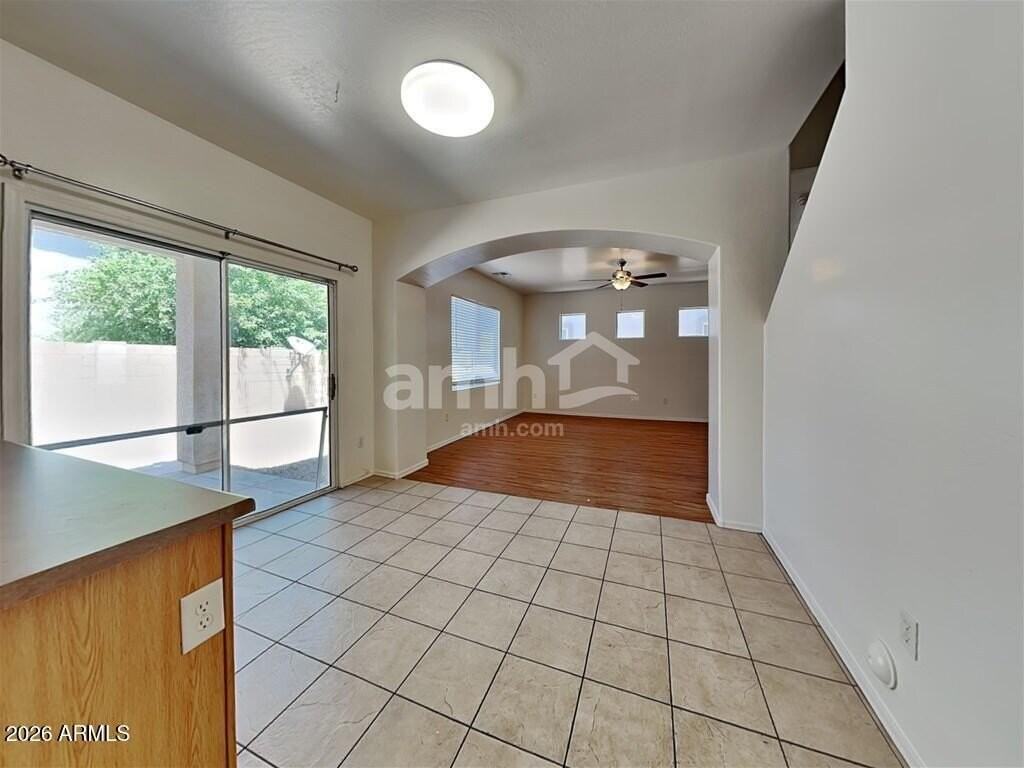 4242 E Baylor Ln - Photo 5 of 12