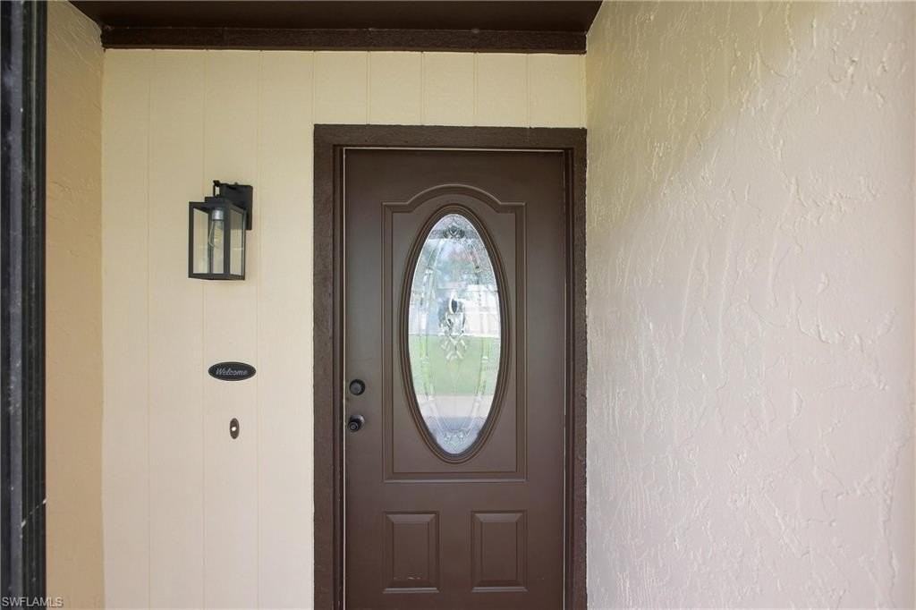 646 Se 12th Ct Apt 17 - Photo 6 of 35