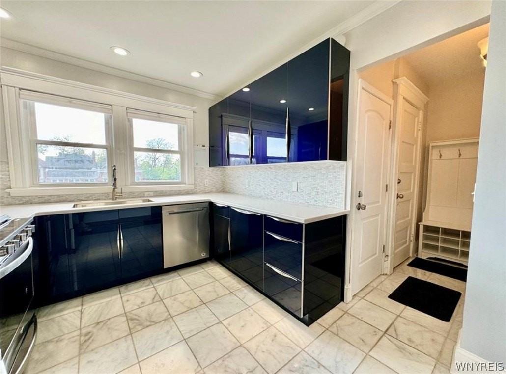 602 Bird Ave - Photo 7 of 17