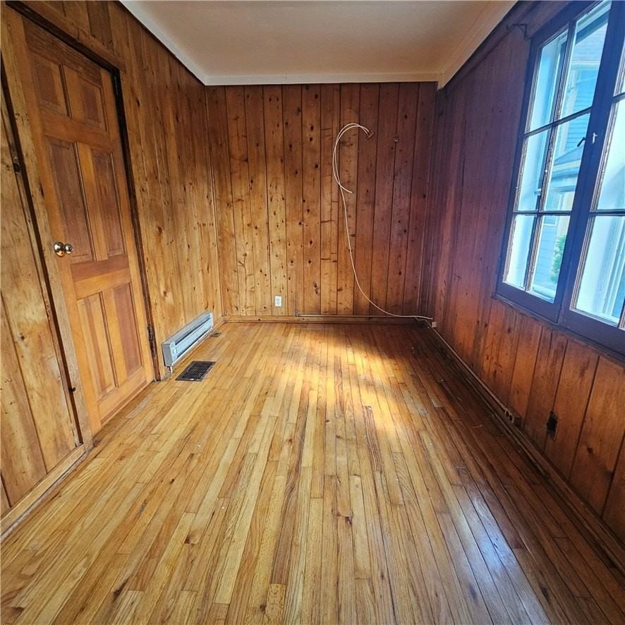 9 Rowley St #3 - Photo 2 of 19