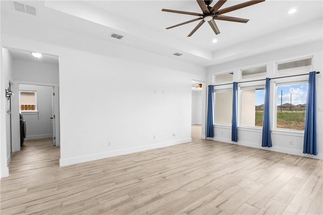 7721 Nadia Dr - Photo 3 of 28