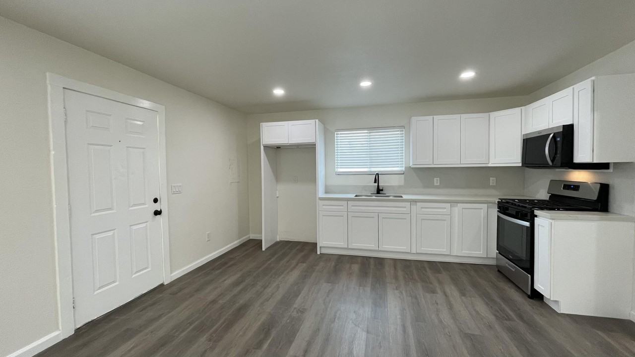 81406 Palo Verde Dr S - Photo 2 of 32