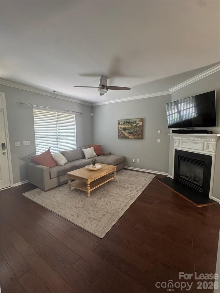 7118 Blakeney Greens Blvd - Photo 6 of 22