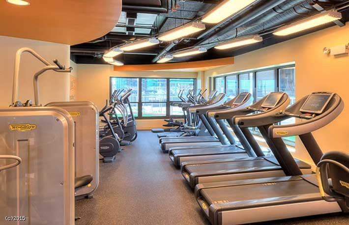 S Michigan Ave #1500