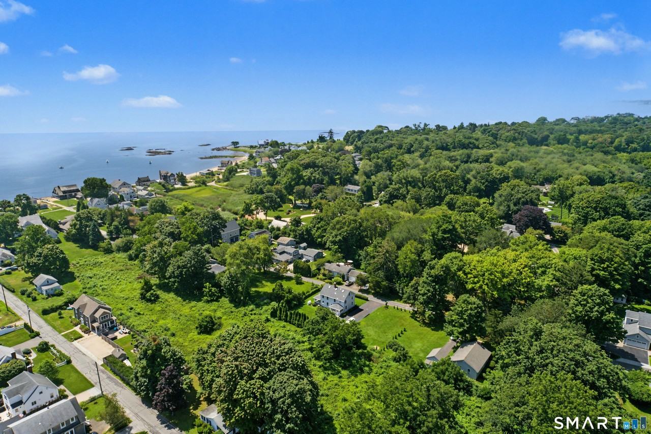 37 Beach Ave - Photo 2 of 18