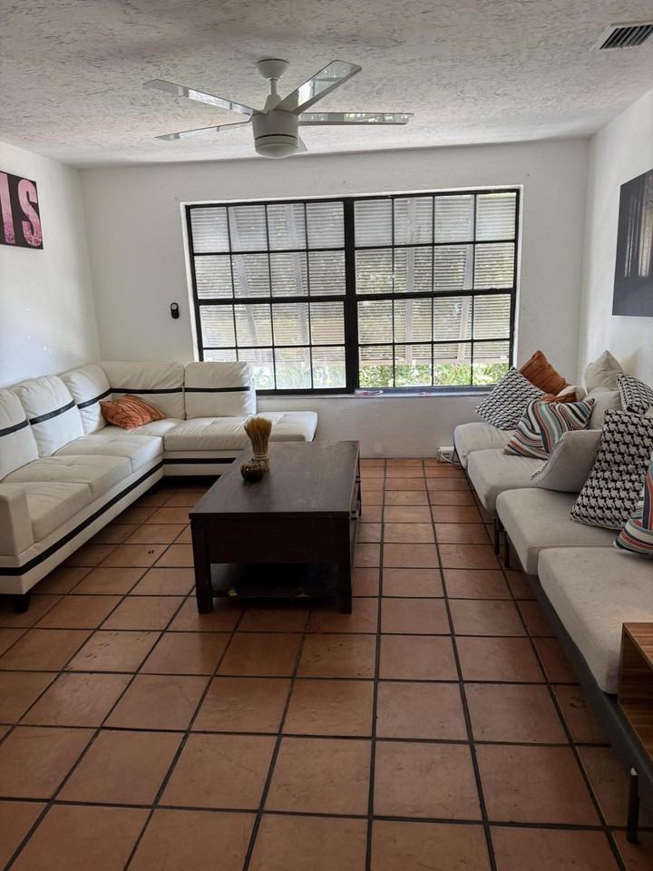 3301 Duck Ave #D - Photo 5 of 7
