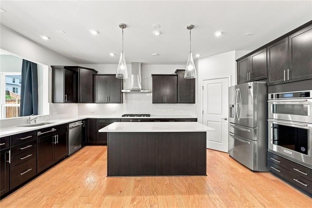 406 Riverclub Rd - Photo 4 of 42