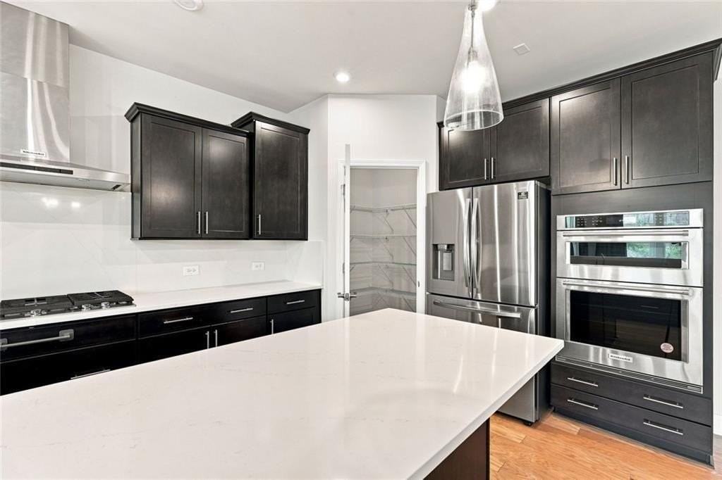 406 Riverclub Rd - Photo 5 of 42
