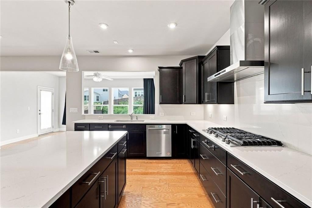 406 Riverclub Rd - Photo 6 of 42